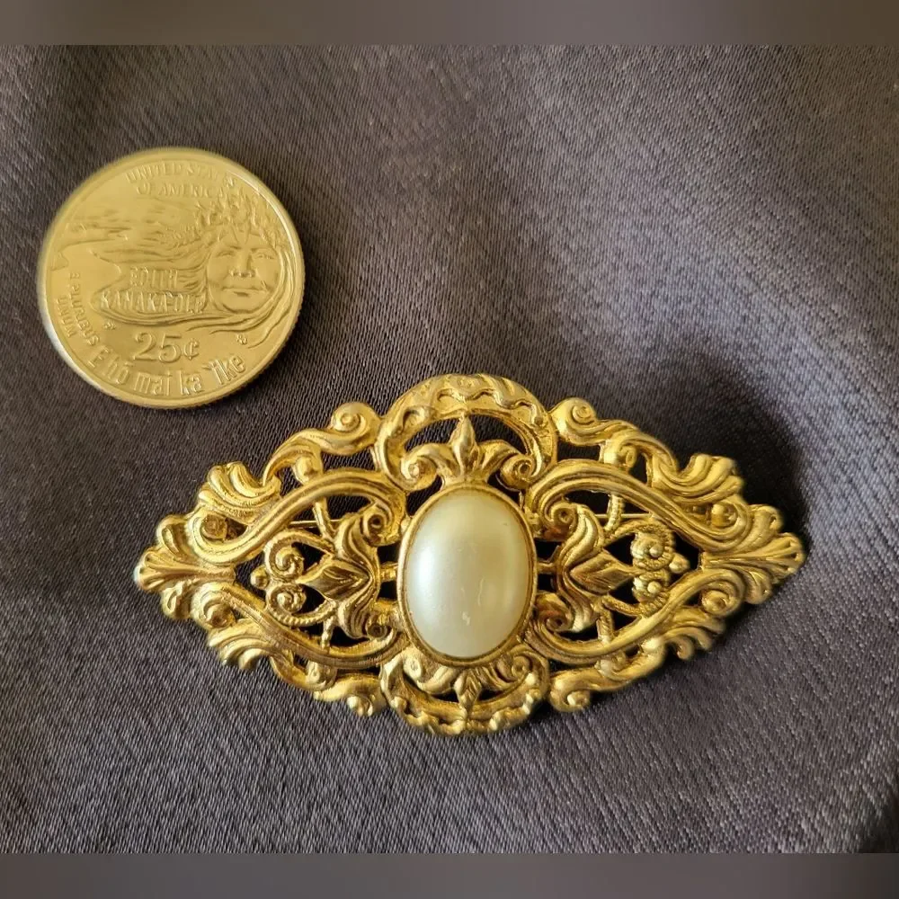 Vintage gold tone